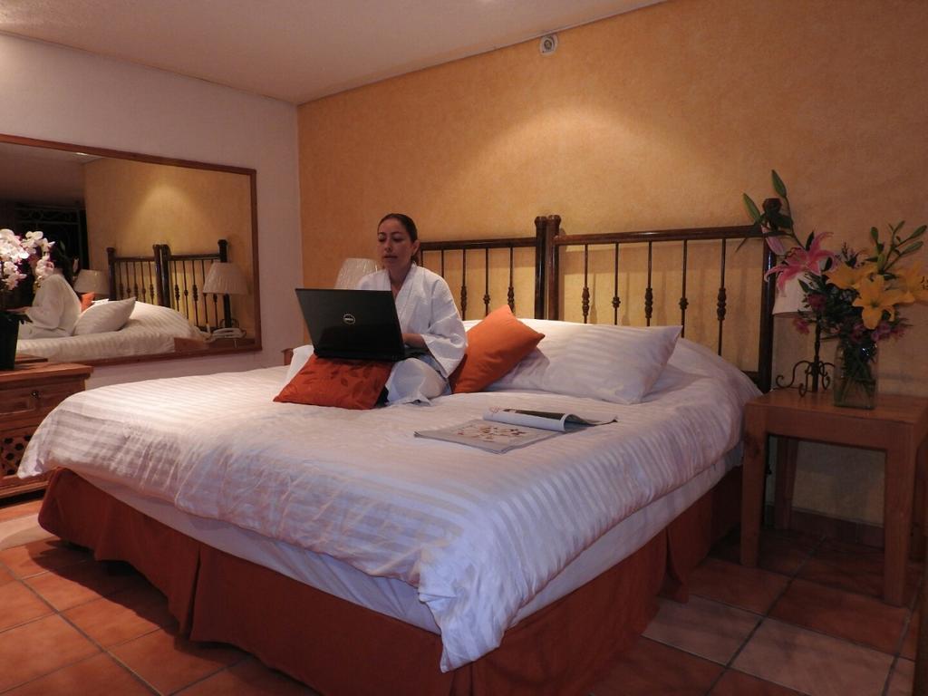 Hotel Antigua Posada Cuernavaca Exterior photo
